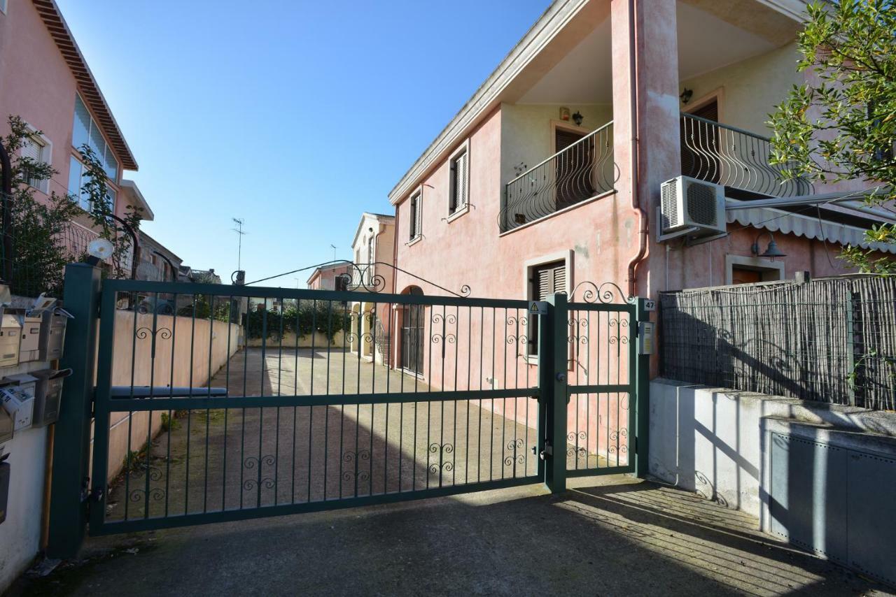 Izzhome Crispi Pula Exterior photo