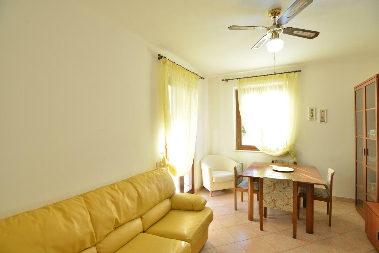 Izzhome Crispi Pula Exterior photo
